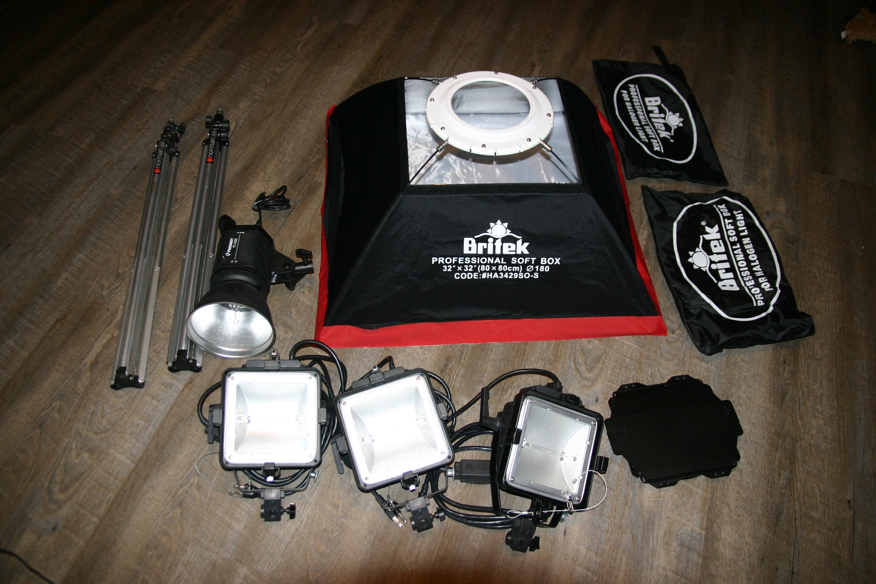 Britek Halogen Light Kit